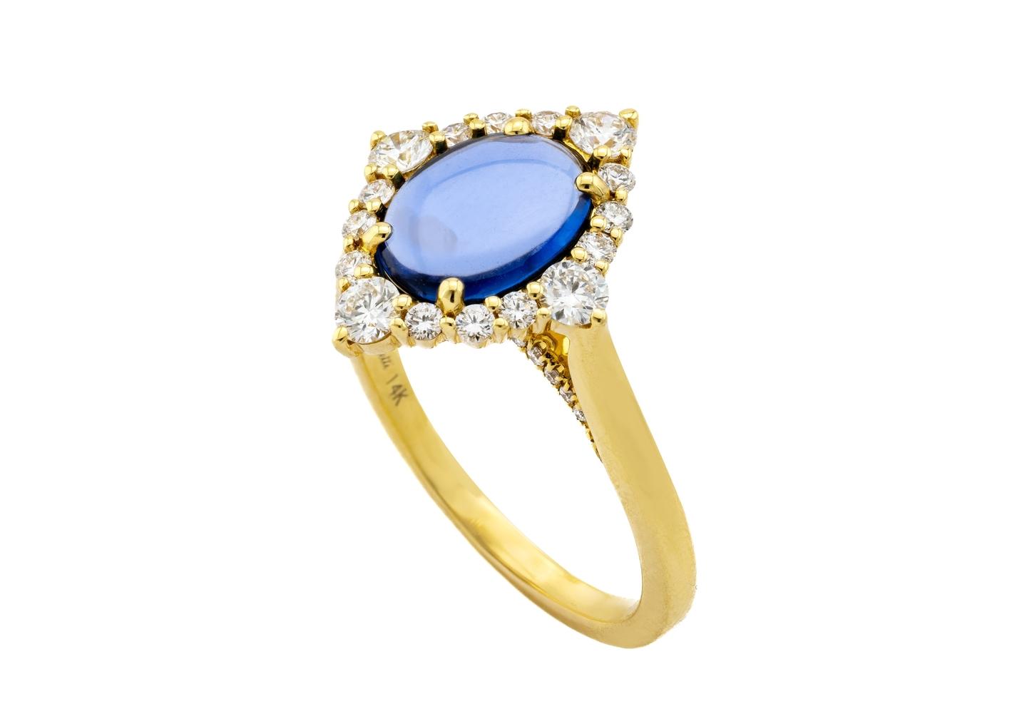 14k Yogo Sapphire ring