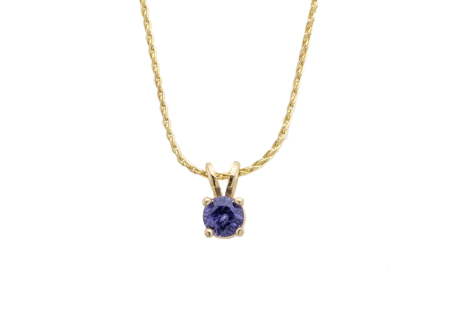 14K Yogo Sapphire Pendant