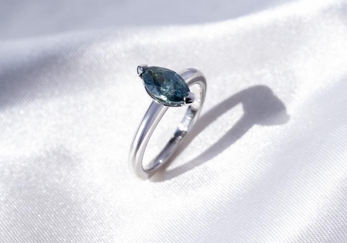 Platinum Montana Sapphire Solitaire Ring