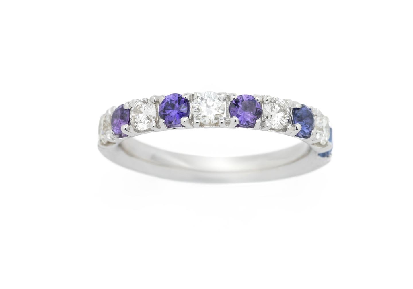 14K Yogo Sapphire & Diamond Alternating Band