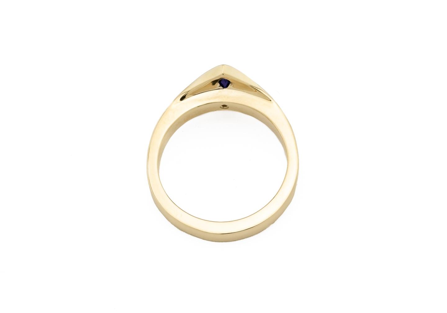14k Yogo Sapphire and Diamond Ring