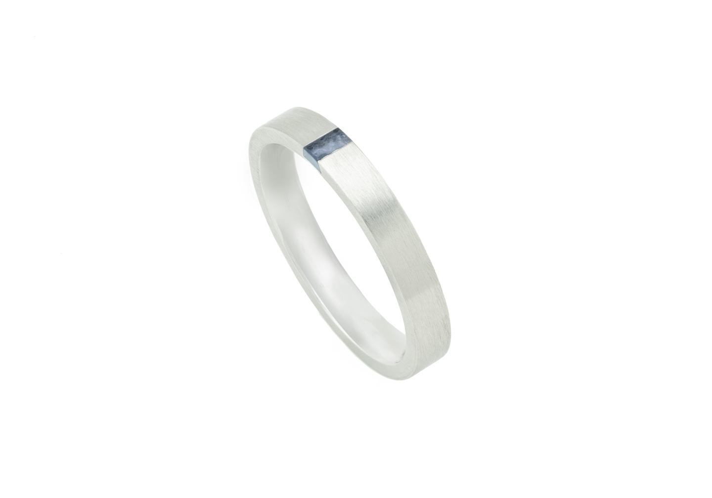 Aurum Inlay Band