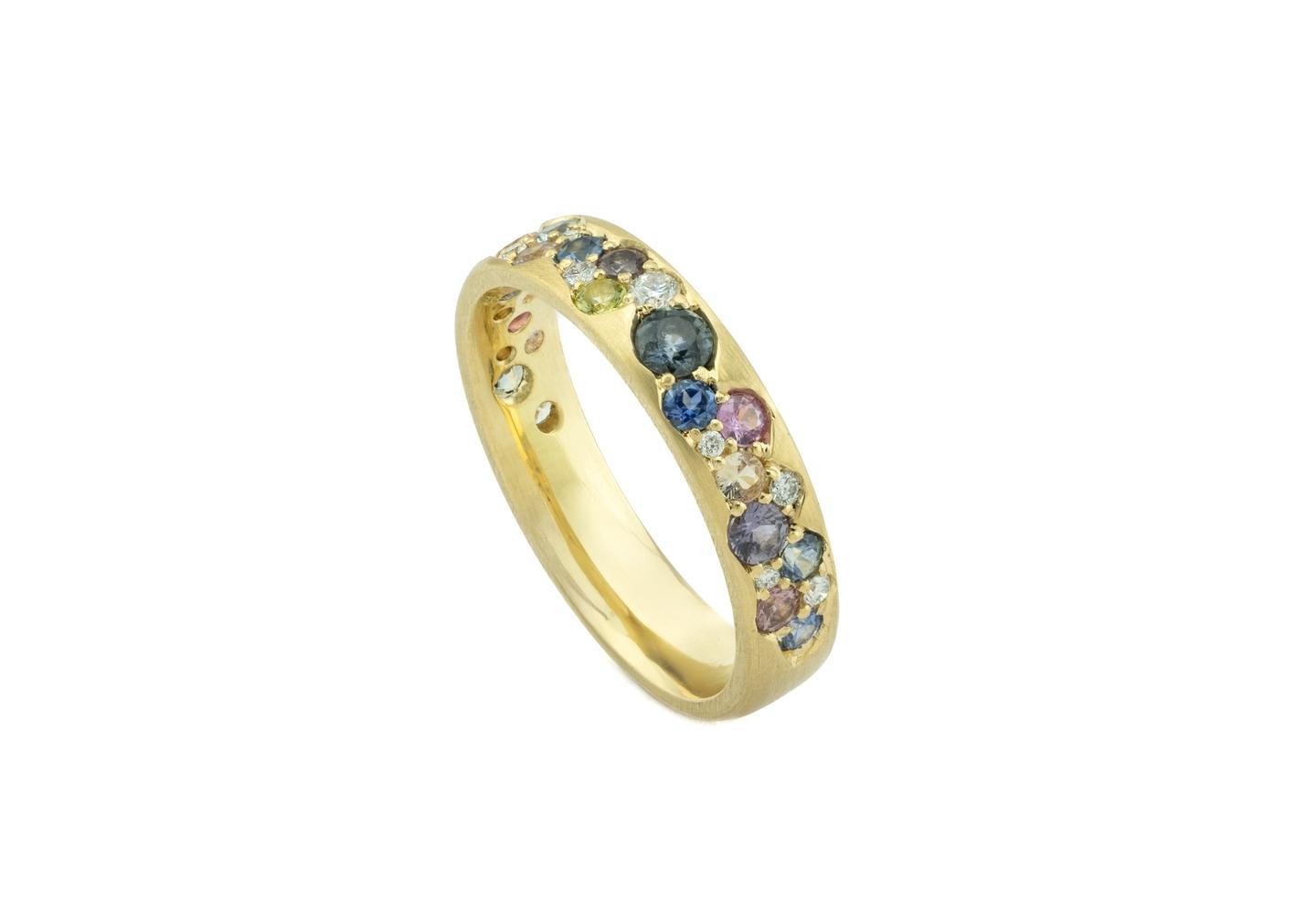 14K Aurum Montana Sapphire Waterfall Band