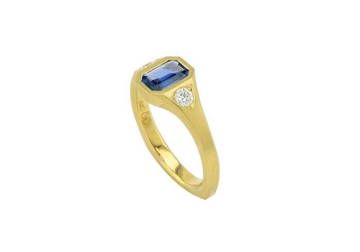 14K Aurum Yogo Sapphire and Diamond Bezel Set Engagement Ring