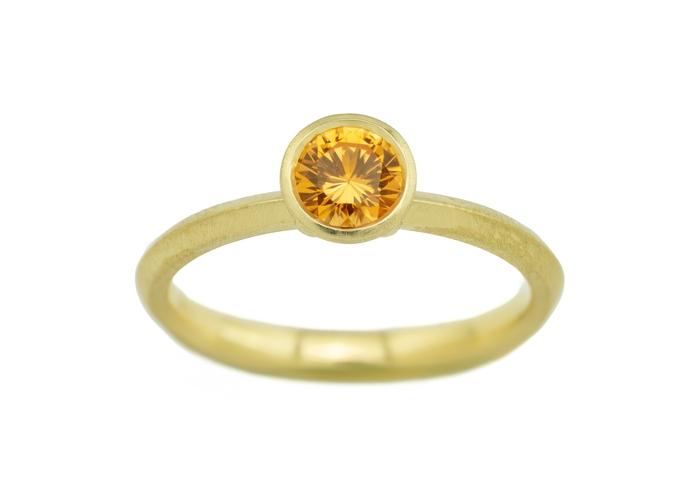 18K Aurum Bezel Set Montana Sapphire Solitaire Ring