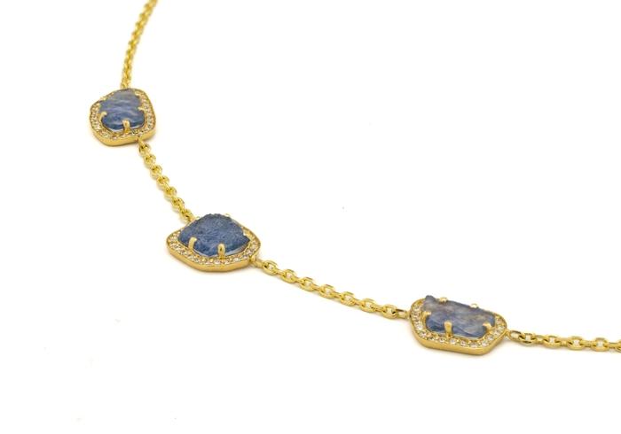 14K Aurum Three Stone Yogo Halo Necklace