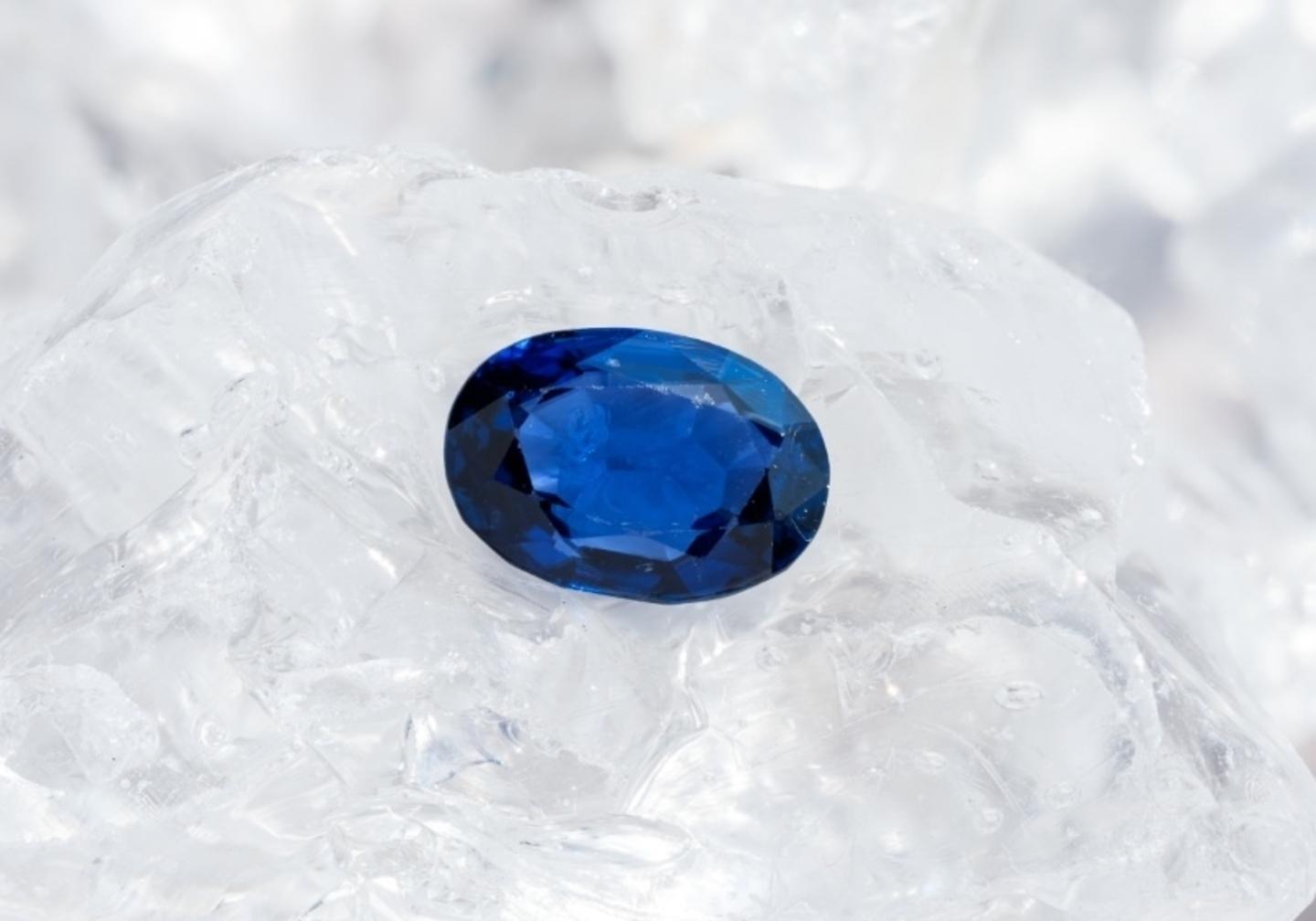 3.28ct Yogo Sapphire