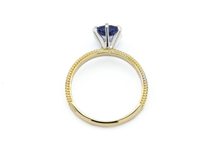 14K Yogo Sapphire Milgrain Solitaire Ring