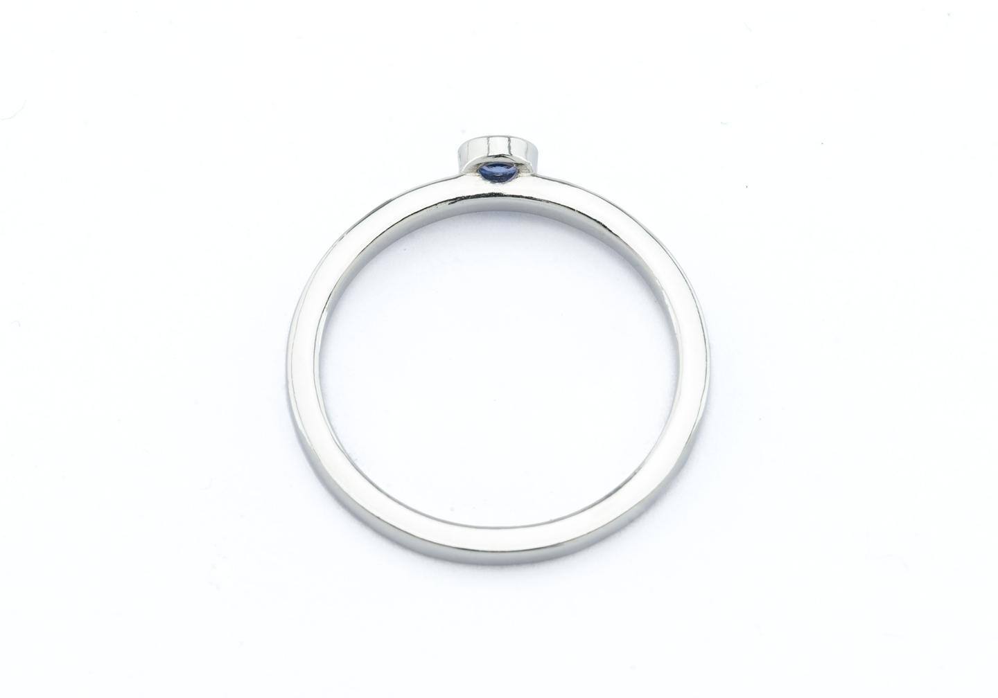 14K Yogo Sapphire Bezel Stacking Ring