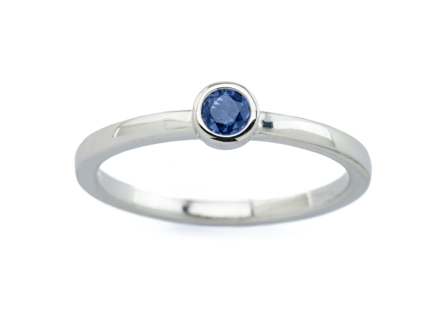 14K Yogo Sapphire Bezel Stacking Ring