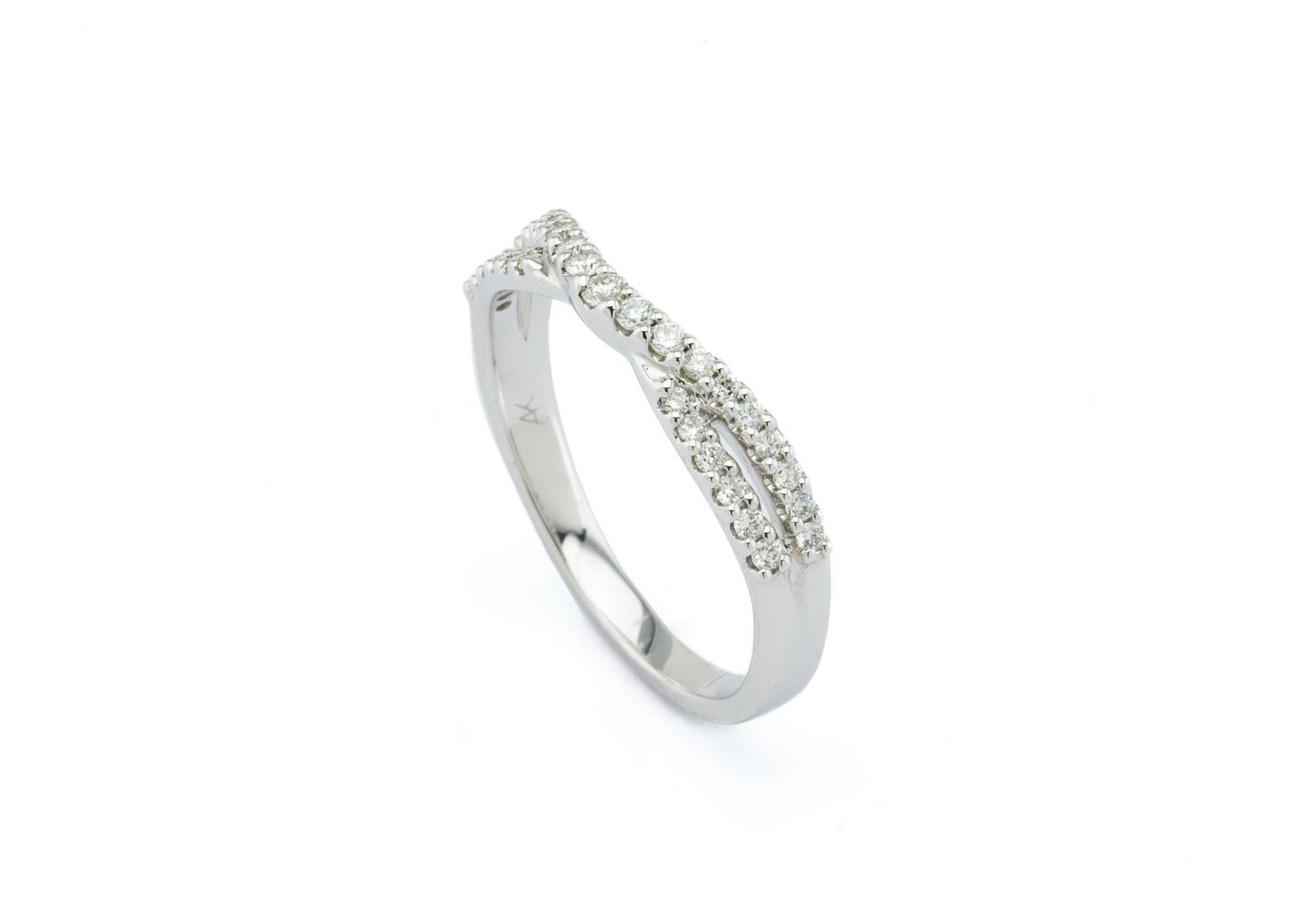 14K Diamond Wedding Band