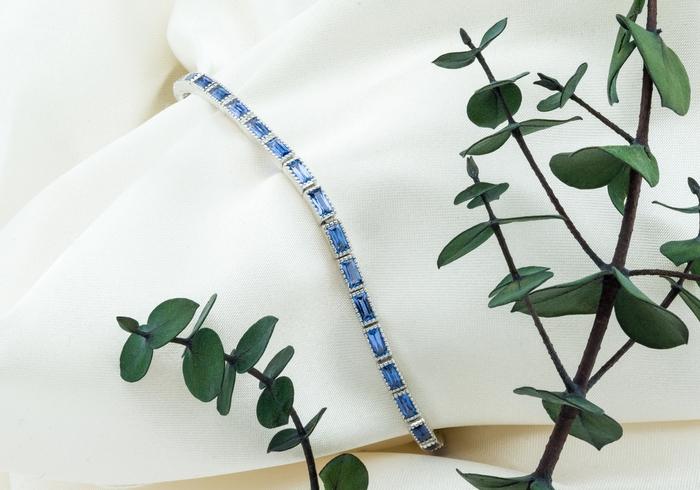 14K Yogo Sapphire Baguette Tennis Bracelet