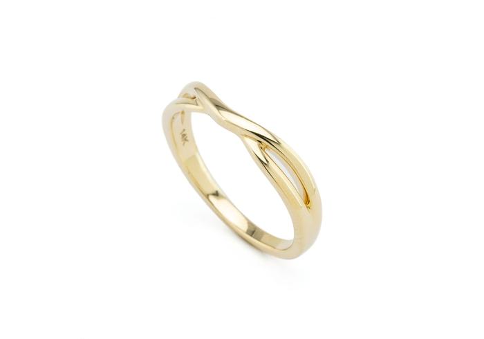 14K Curved Wedding Band