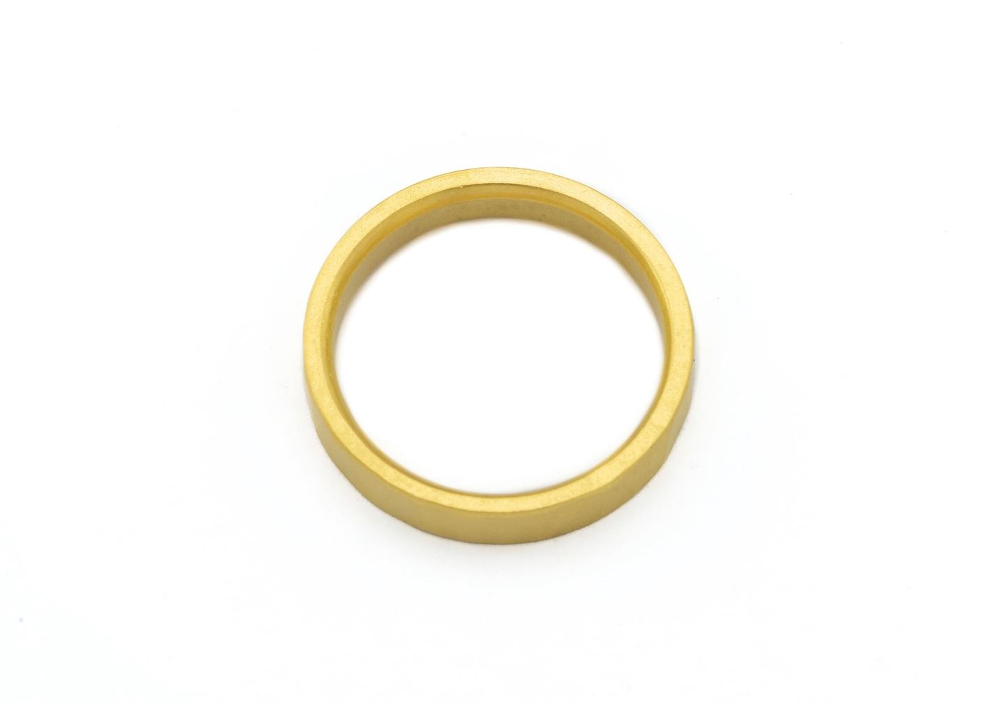 22K Hammer Forged Band