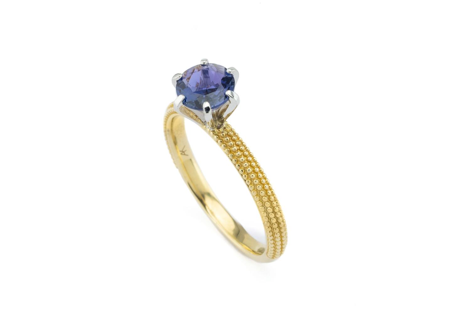 14K Yogo Sapphire Milgrain Solitaire Ring