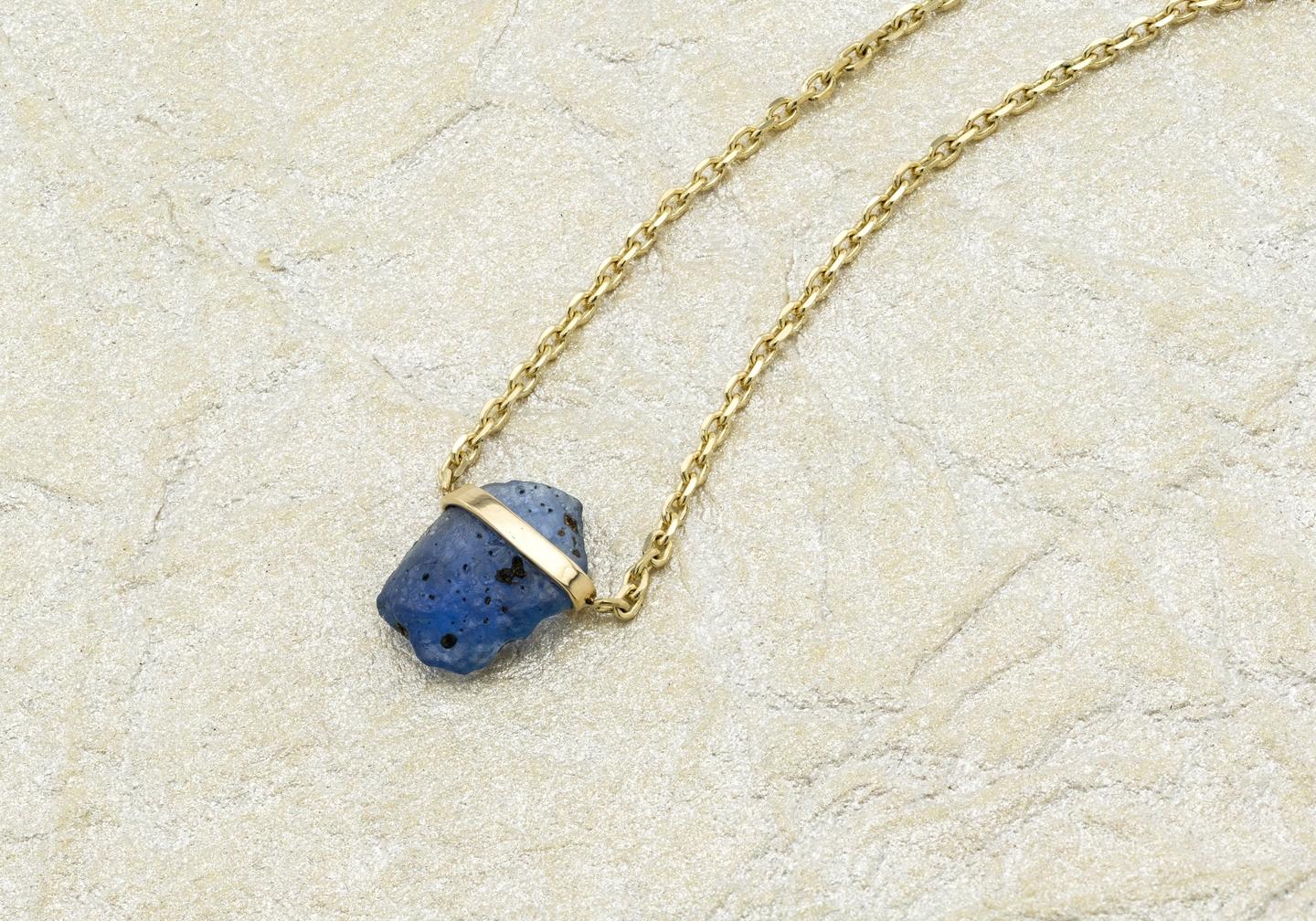 14K Yellow Gold Rough Yogo Sapphire Wrap Pendant
