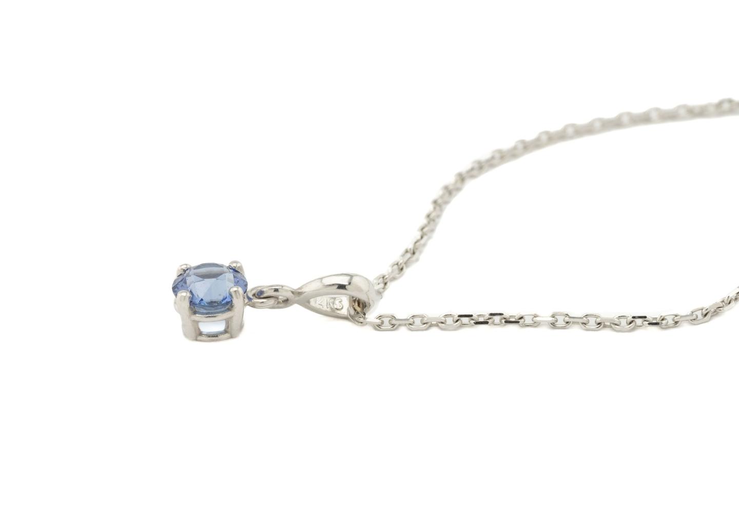 14K Yogo Sapphire Solitaire Necklace