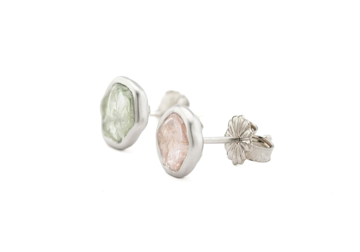 14K Tumbled Montana Sapphire Bezel Set Stud Earrings