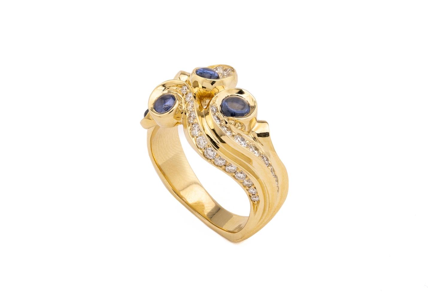 14K Starry Night Yogo Sapphire & Diamond Ring