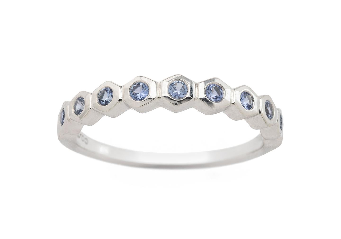 14K Yogo Bezel Set Geometric Band