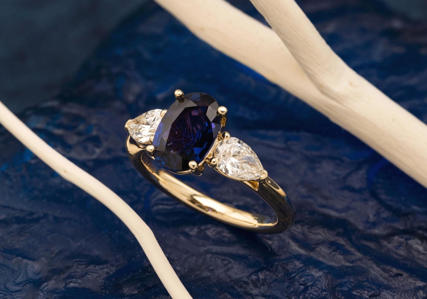 14K Purple Yogo Sapphire Engagement Ring