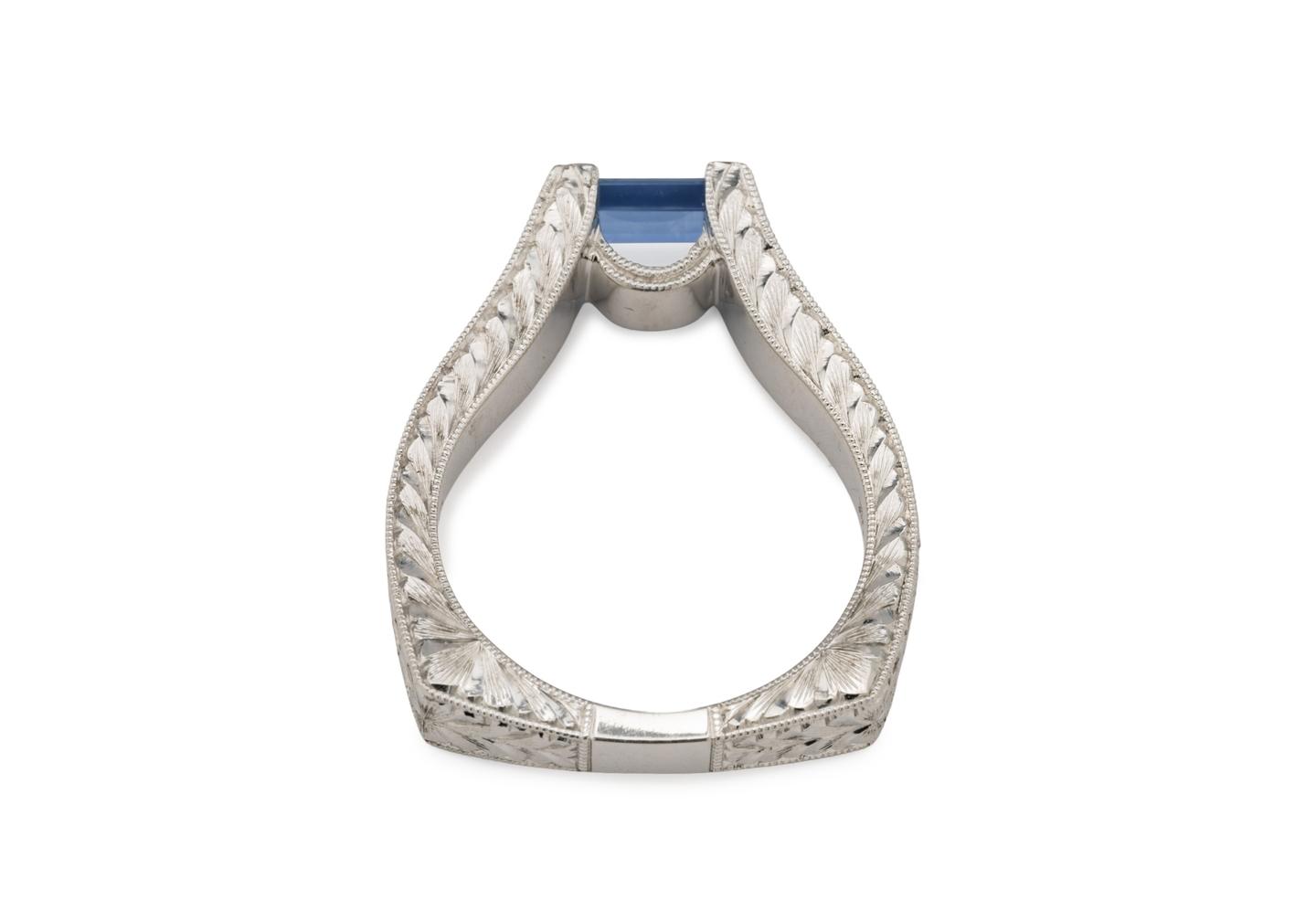 14K Yogo Sapphire Engraved Ring