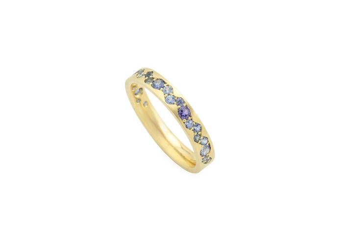 14K Yogo Sapphire Waterfall Band