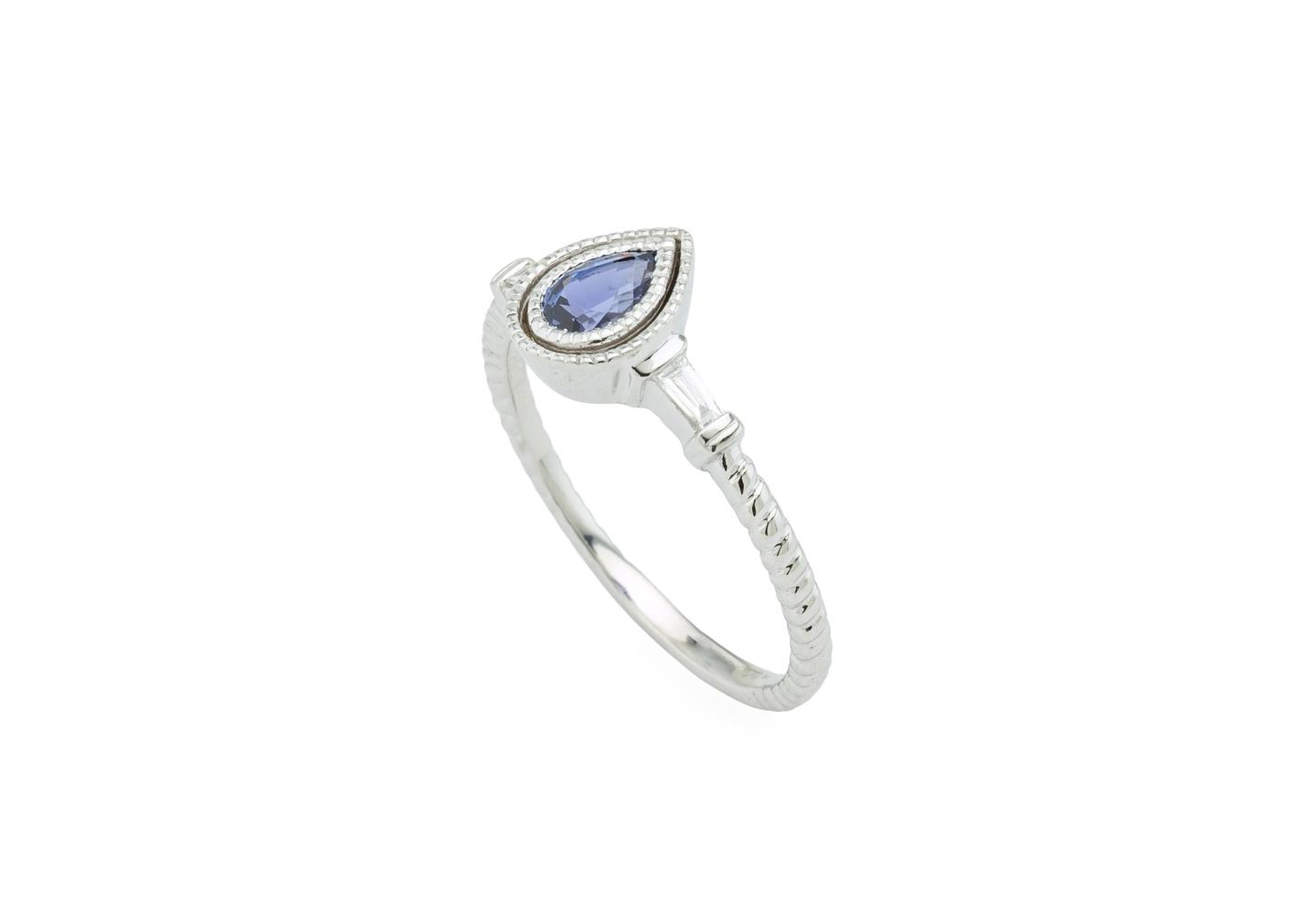 14K Pear Shape Yogo Sapphire Engagement Ring