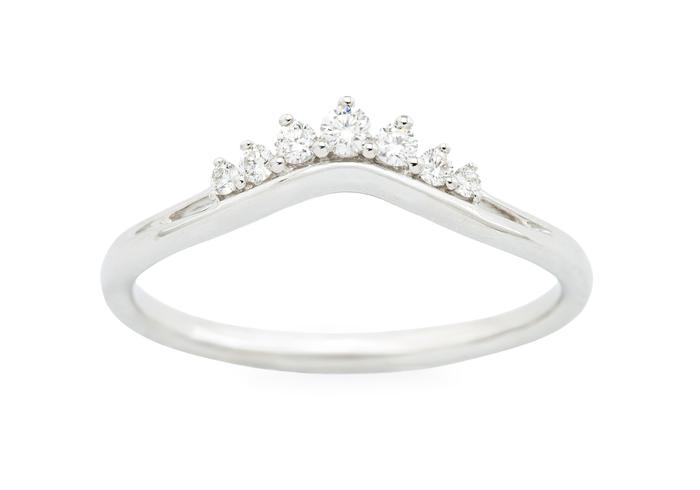 14K Diamond Contour Band