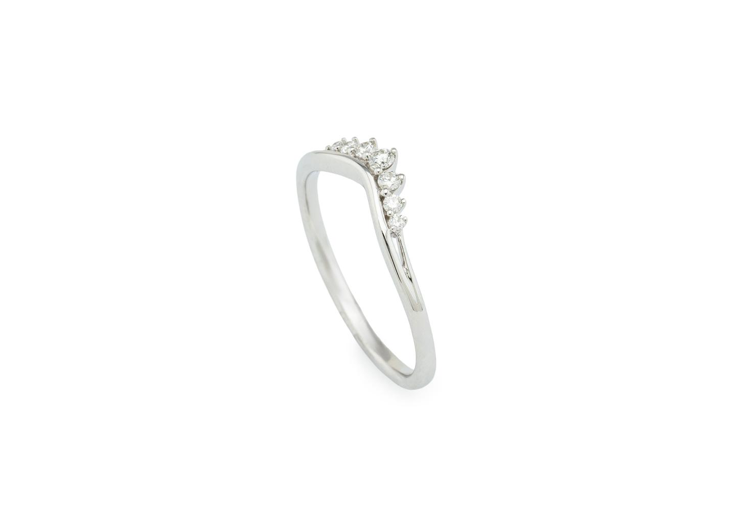 14K Diamond Contour Band