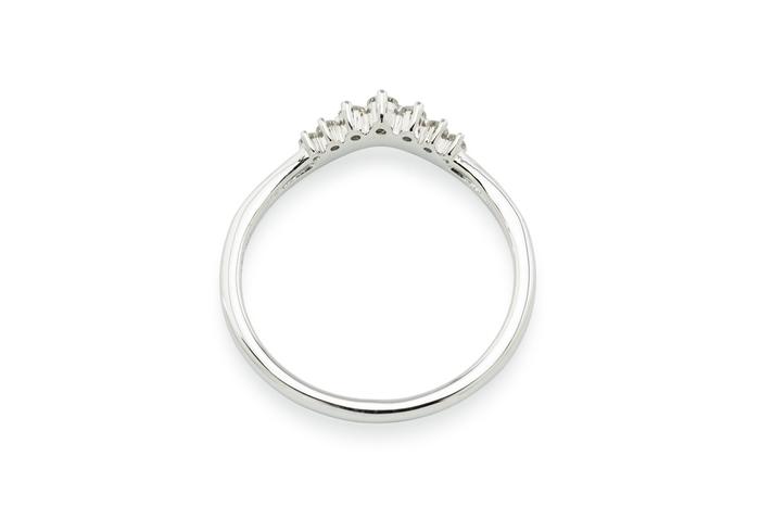 14K Diamond Contour Band