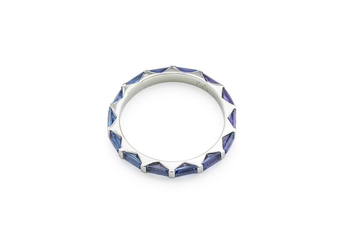 Platinum Gradient Yogo Sapphire Eternity Wedding Band | Aurum Collection