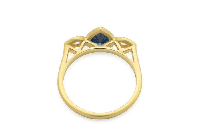 18K Yellow Gold Montana Sapphire 3-Stone Ring