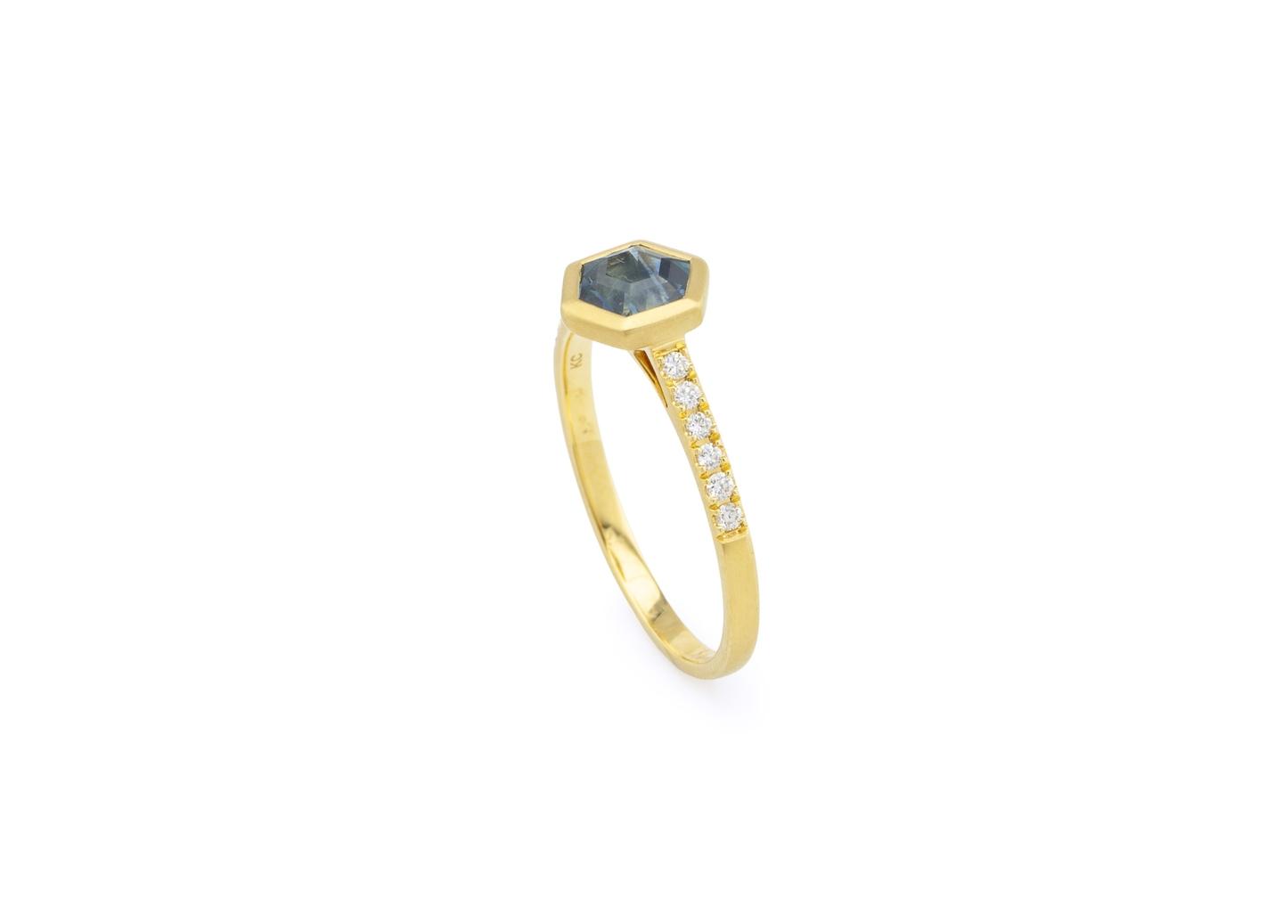 18K Yellow Gold Montana Sapphire Accented Ring