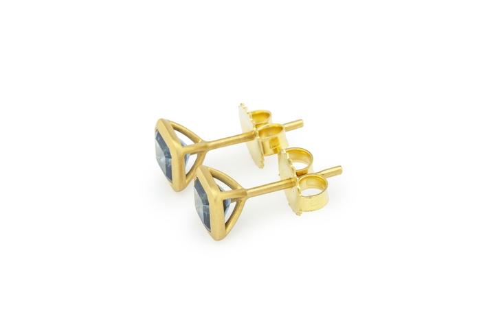 18K Emerald Cut Montana Sapphire Studs