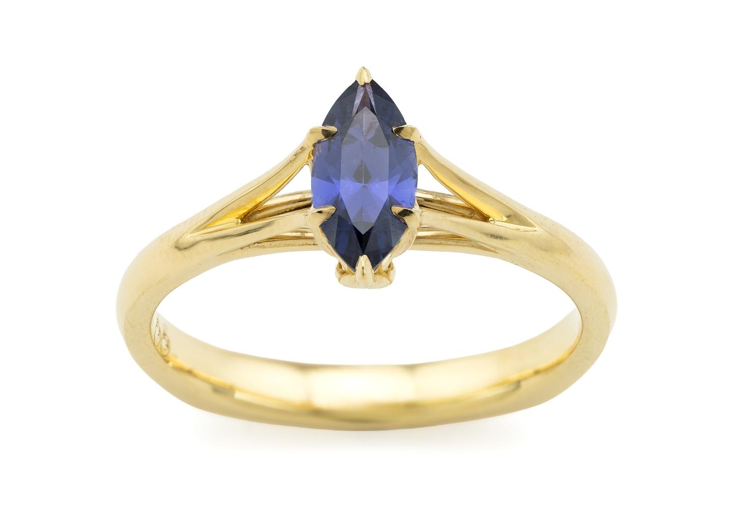 18K Yellow Gold Yogo Sapphire Gossamer Ring