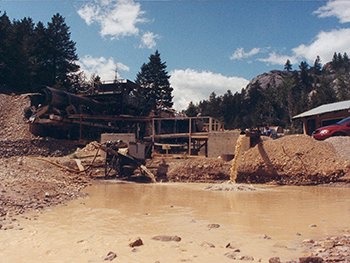 The trommel and wash plant at the Vortex Mine